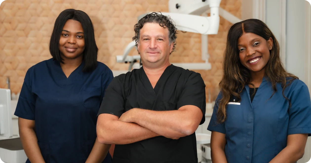 L’équipe du cabinet d’endodontie du Dr Boublil à Paris